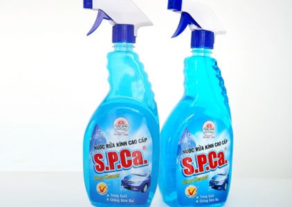 Nước lau kính S.P.Ca 680ml